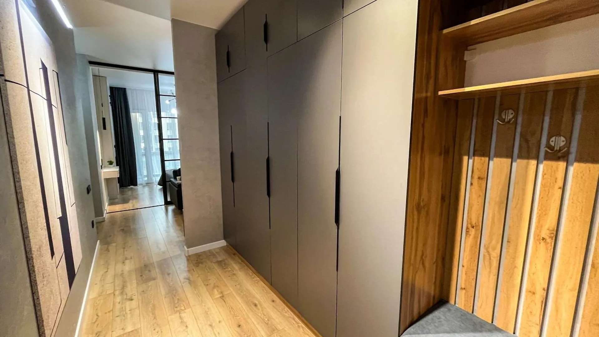 Люкс Апартаменты На Жк 4You Almaty Apartment
