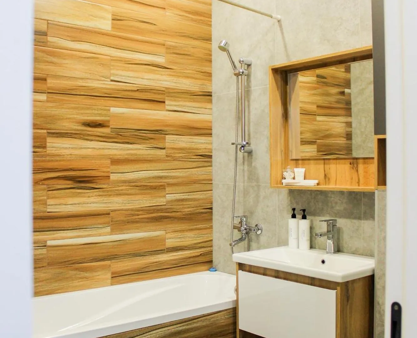 Apartment Люкс Апартаменты На Жк 4You Almaty Kazakhstan